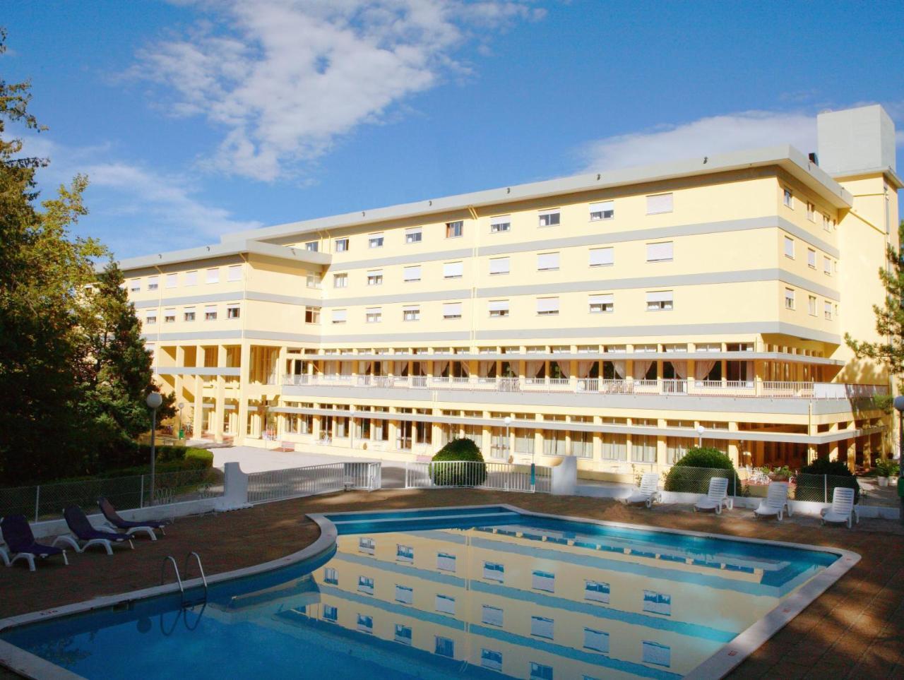 Hotel Inatel Santa Maria Da Feira Exterior foto